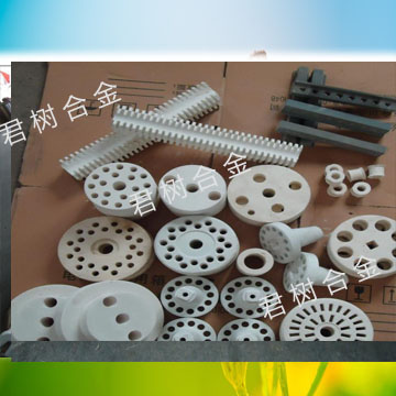 Industrial furnace radiant tube heater as ceramic parts